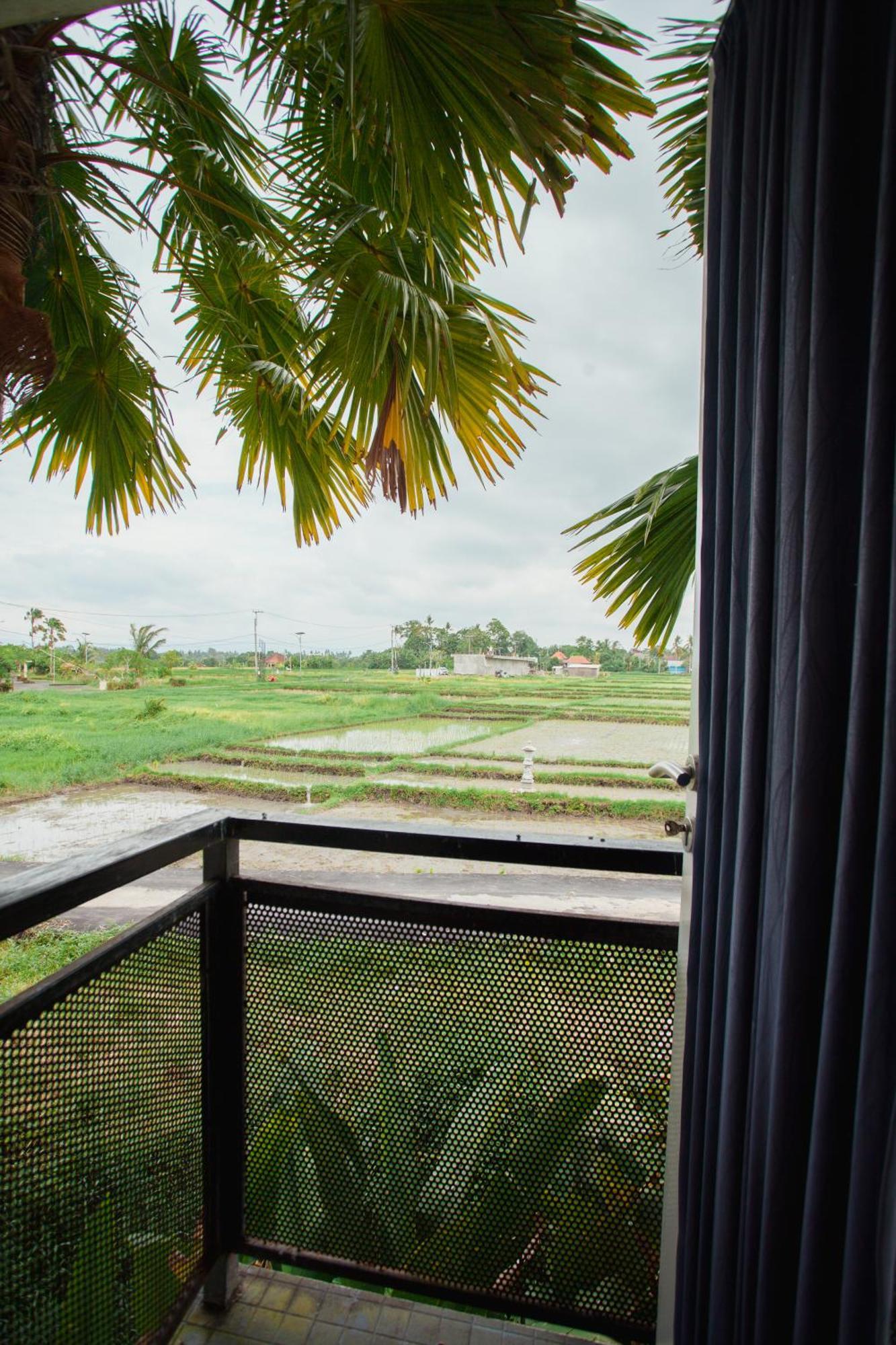 Swell Hotel, Pool Bar & Restaurant Tanah Lot  Exterior photo